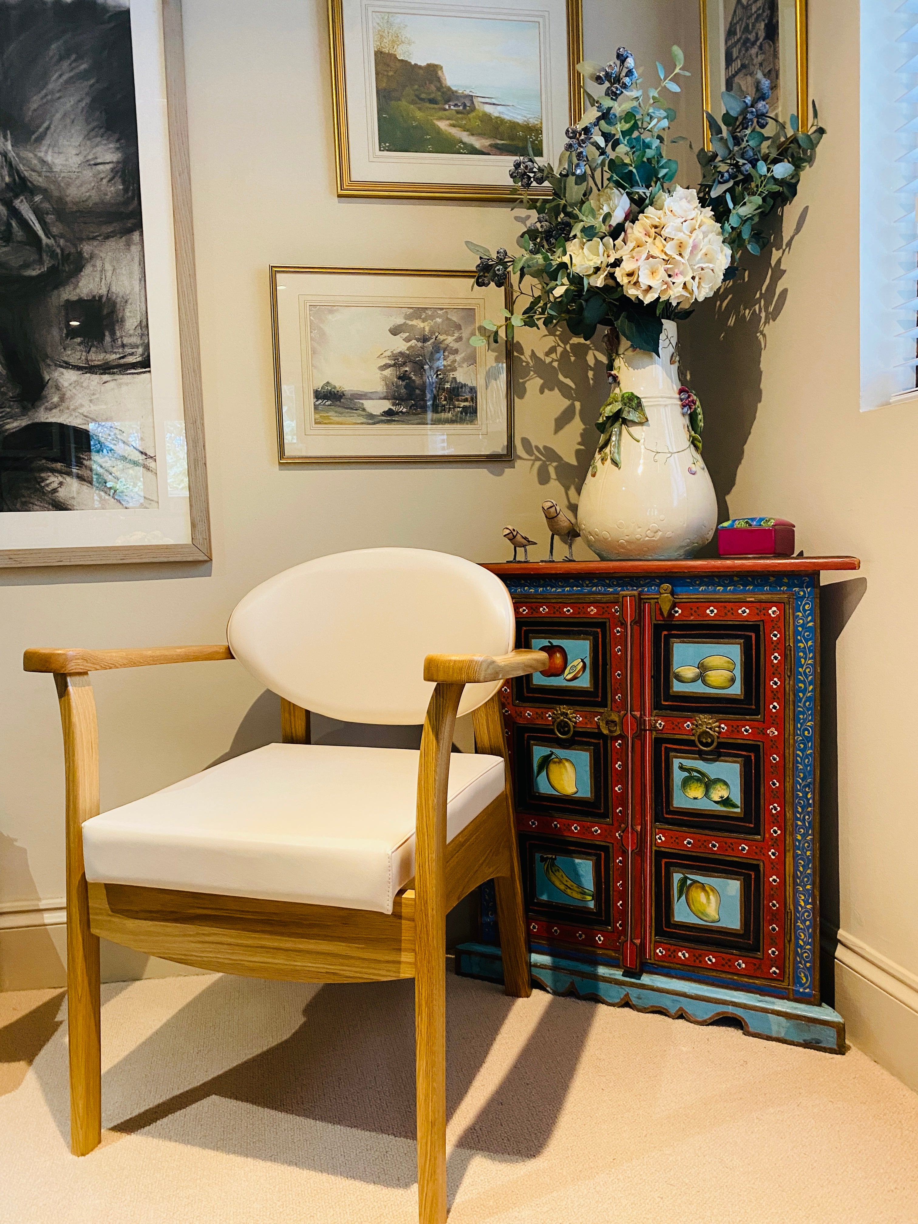 Using a commode – Fred Mill